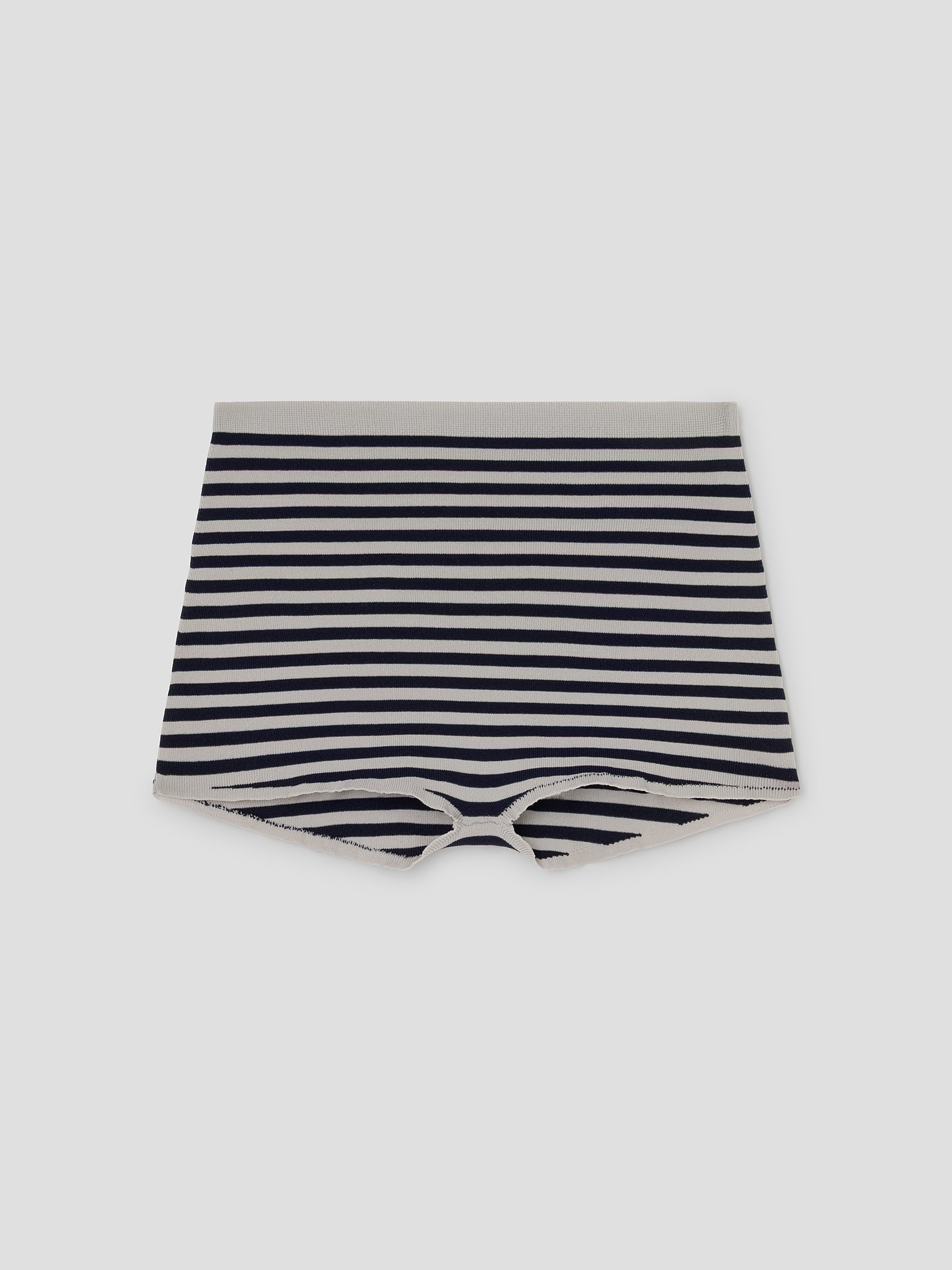 Camu Shorts
